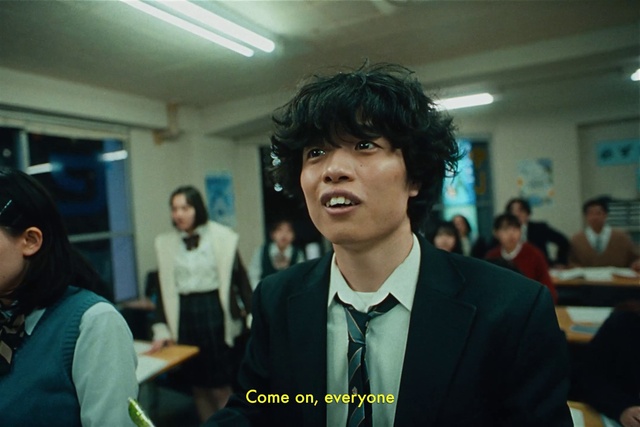 Video Reference: Clothing, Outerwear, Shirt, Tie, Black hair, Fashion design, Blazer, Event, Suit, Fun