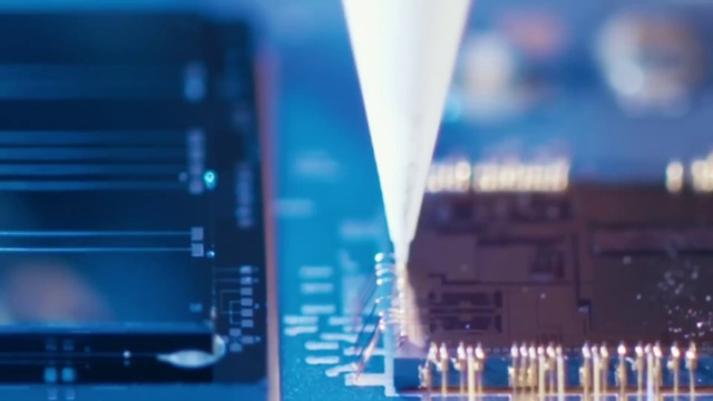 Video Reference: Circuit component, Cloud, Font, Passive circuit component, Audio equipment, Computer hardware, Electronic component, Electric blue, Electronic device, Technology