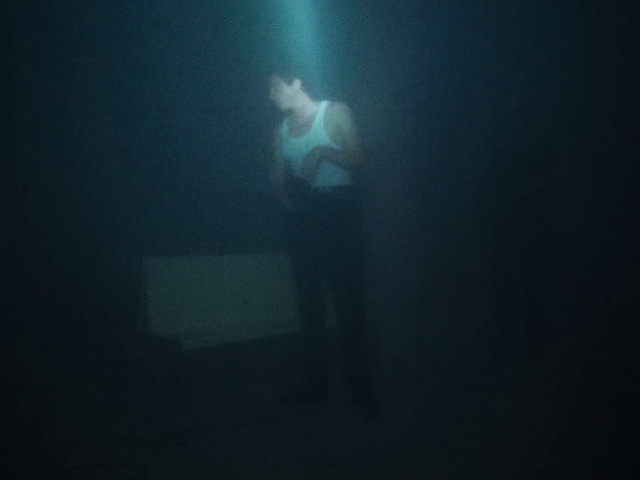 Video Reference: Human body, Flash photography, Underwater, Entertainment, Performing arts, Lens flare, Event, Electric blue, Darkness, Elbow