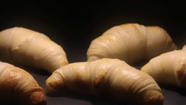 Video Reference: Ingredient, Natural material, Art, Cuisine, Dish, Event, Still life photography