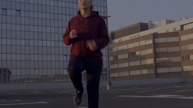 Video Reference: Shorts, Leg, Standing, Asphalt, Atmospheric phenomenon, Knee, Street fashion, Thigh, Eyewear, Road surface