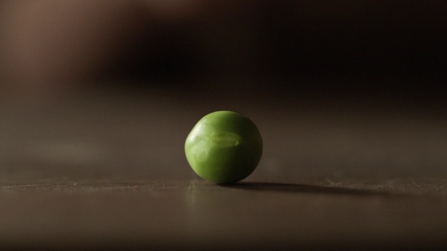 Video Reference: Ball, Tennis, Wood, Astronomical object, Sports equipment, Tennis ball, Ball game, Circle, Macro photography, Ball