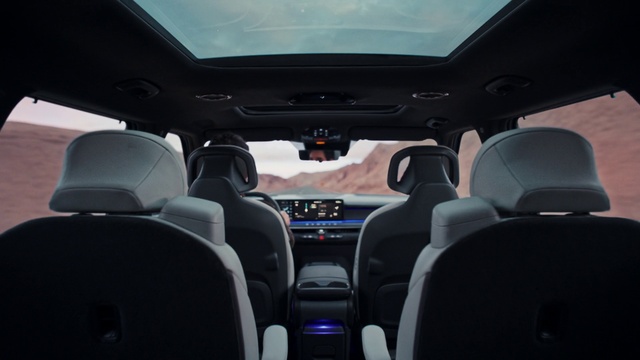 Video Reference: Vehicle, Car, Motor vehicle, Automotive design, Sky, Personal luxury car, Steering wheel, Car seat cover, Tints and shades, Gear shift