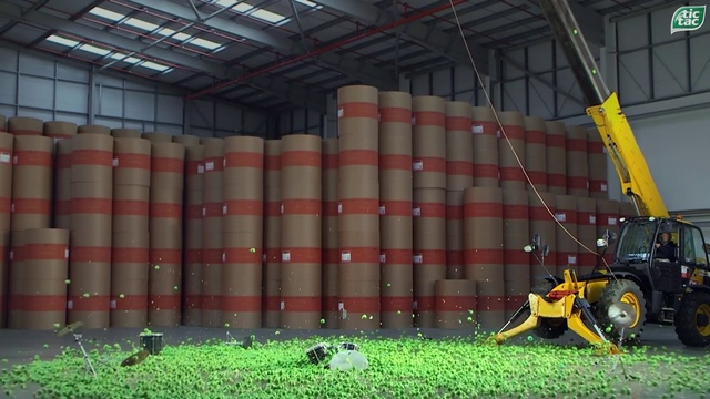 Video Reference: Wheel, Tire, Building, Vehicle, Automotive tire, Grass, Gas, Plant, Composite material, Crane