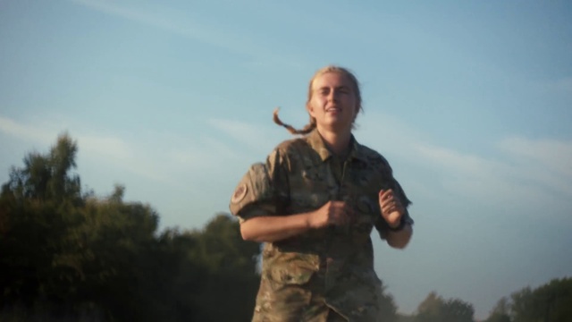 Video Reference: Sky, Cloud, Arm, Camouflage, Military camouflage, Flash photography, Marines, Military person, Gesture, Military uniform