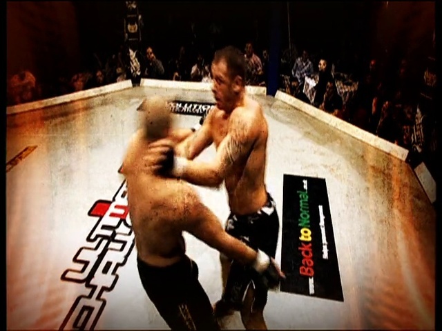 Video Reference: Shorts, Flash photography, Thigh, Contact sport, Combat sport, Striking combat sports, Barechested, Elbow, Championship, Sports