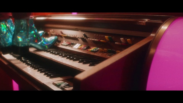 Video Reference: Musical instrument, Piano, Keyboard, Musical keyboard, Musical instrument accessory, Electric piano, Human body, Digital piano, Electronic musical instrument, Electronic instrument