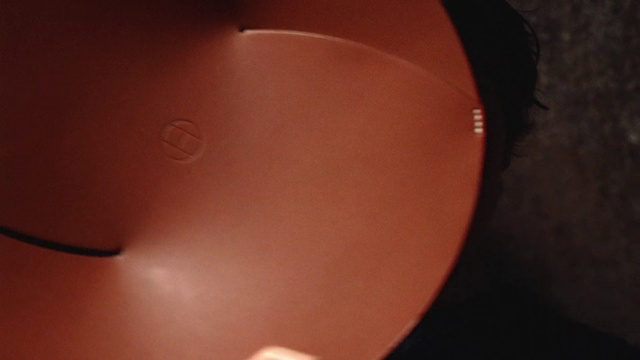 Video Reference: Drum, Tints and shades, Musical instrument accessory, Magenta, Sunglasses, Lamp, Circle, Audio equipment, Eyewear, Dishware