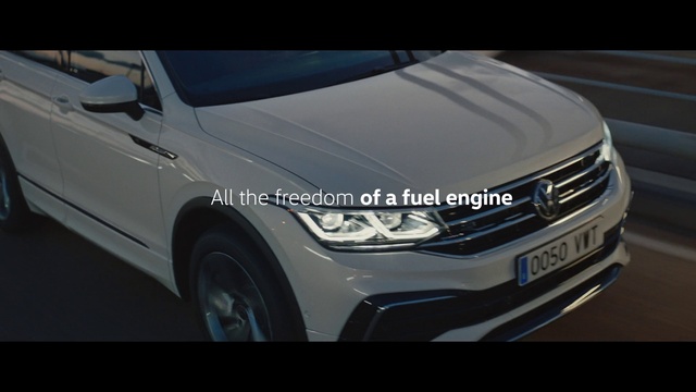 Video Reference: Automotive parking light, Tire, Car, Wheel, Vehicle, Vehicle registration plate, Grille, Automotive lighting, Hood, Automotive tire