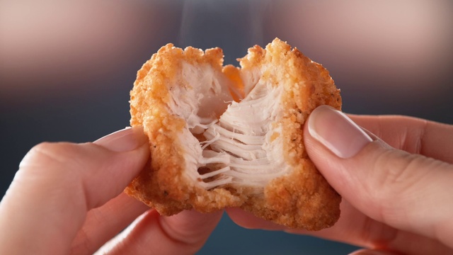 Video Reference: Food, Ingredient, Staple food, Deep frying, Fast food, Cuisine, Fried food, Baked goods, Dish, Produce