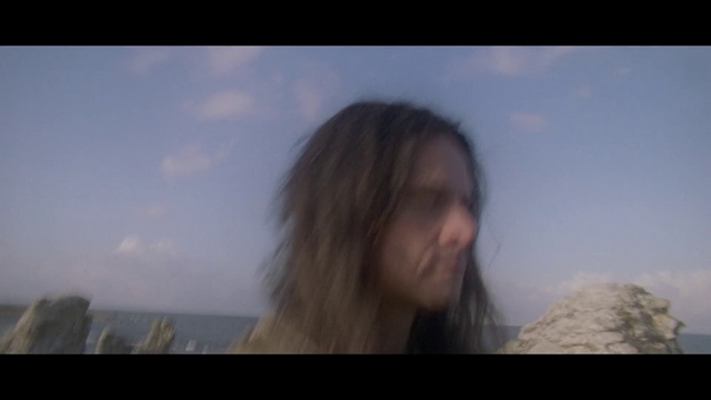 Video Reference: Atmosphere, Sky, Flash photography, Jaw, Cloud, Happy, Travel, Landscape, People in nature, Darkness