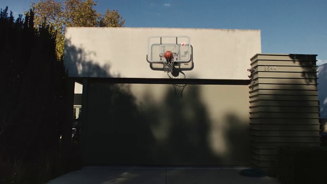Video Reference: Sky, Window, Basketball hoop, Building, Streetball, Basketball, Tree, Rolling, Basketball court, Gas