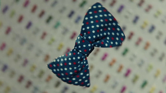 Video Reference: Textile, Sleeve, Triangle, Font, Pattern, Linens, Creative arts, Circle, Magenta, Design