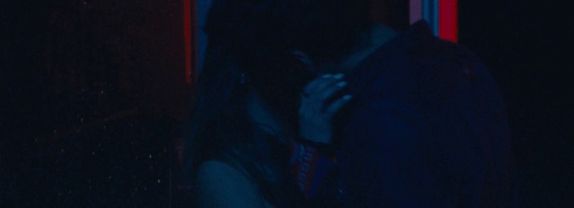 Video Reference: Blue, Purple, Gesture, Tints and shades, Electric blue, Magenta, Entertainment, Event, Midnight, Darkness