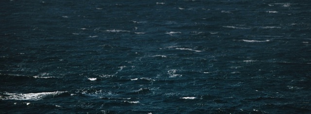 Video Reference: Water, Liquid, Fluid, Wind wave, Horizon, Wind, Sky, Lake, Wave, Sound