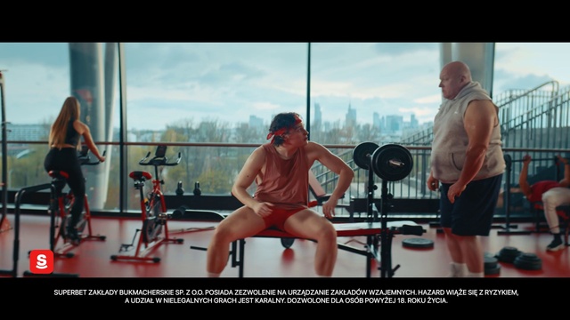 Video Reference: Cloud, Shorts, Shoulder, Sky, Leg, Muscle, Thigh, Knee, Leisure, Gym