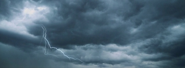 Video Reference: Cloud, Sky, Lightning, Atmosphere, Thunder, Thunderstorm, Atmospheric phenomenon, Cumulus, Natural landscape, Landscape