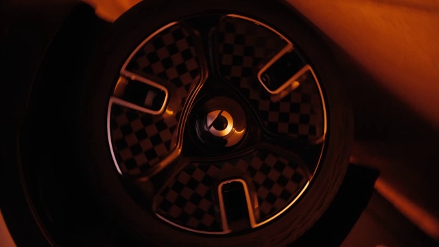 Video Reference: Automotive tire, Automotive lighting, Wheel, Amber, Alloy wheel, Automotive design, Rim, Spoke, Automotive wheel system, Steering wheel