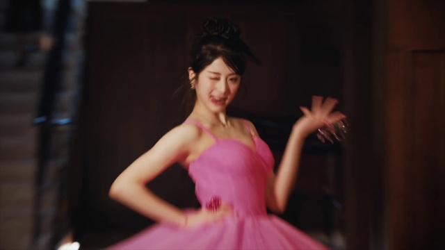 Video Reference: Face, Smile, Shoulder, Dance, Human body, Dress, Ballet tutu, Entertainment, Performing arts, Fashion design